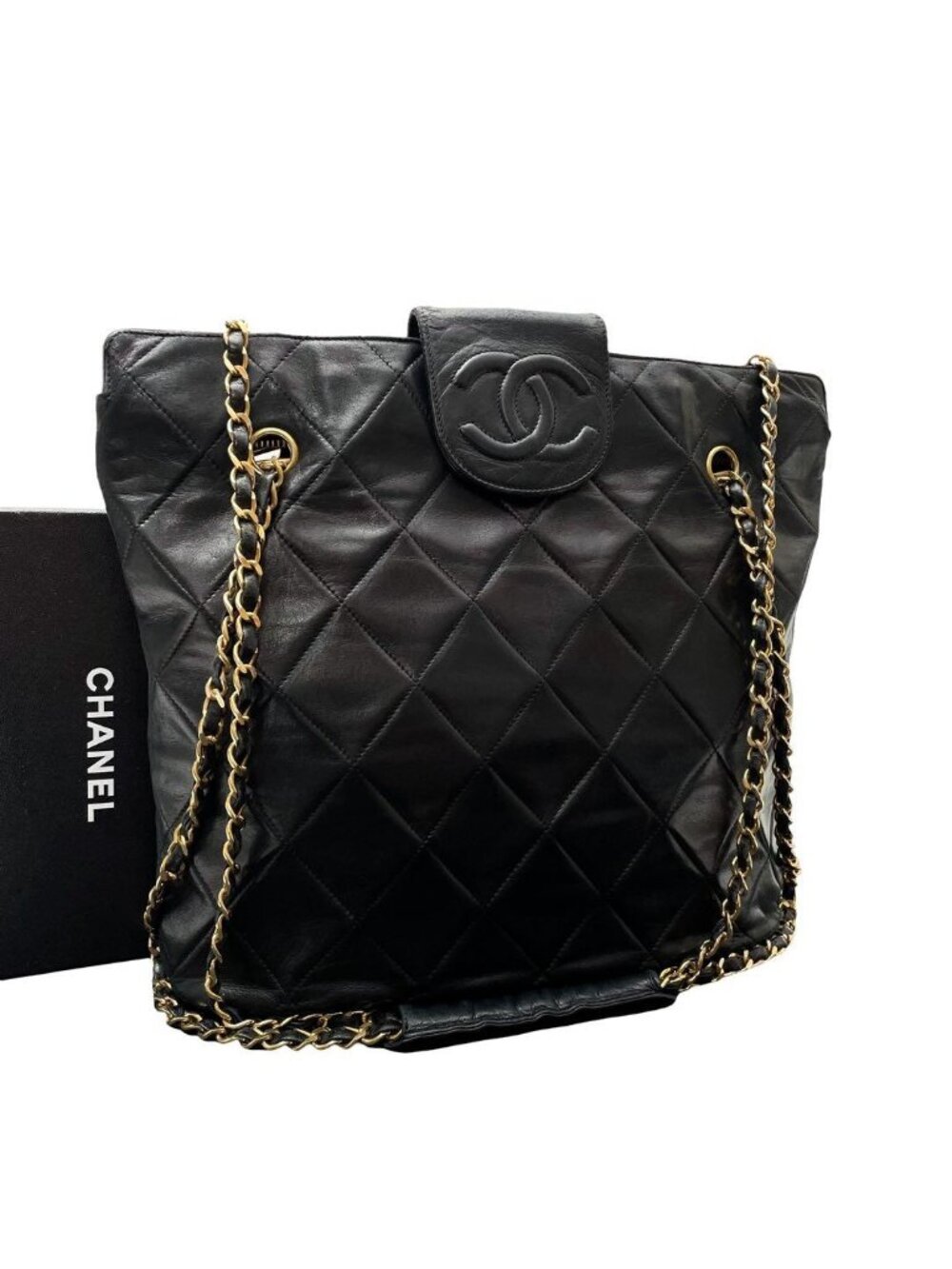 Chanel Lambskin Quilted Chain Shoulder Tote CC Logo